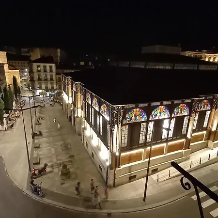 Precioso Piso De 1 En La Plaza Mayor Lägenhet